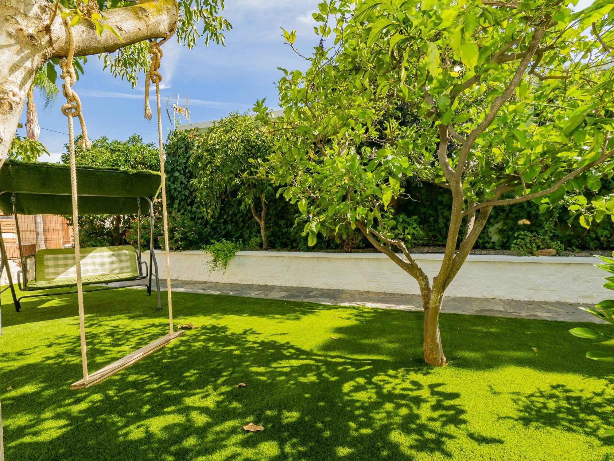 Villa Paraiso Las Malvinas Malaga Bagian luar foto