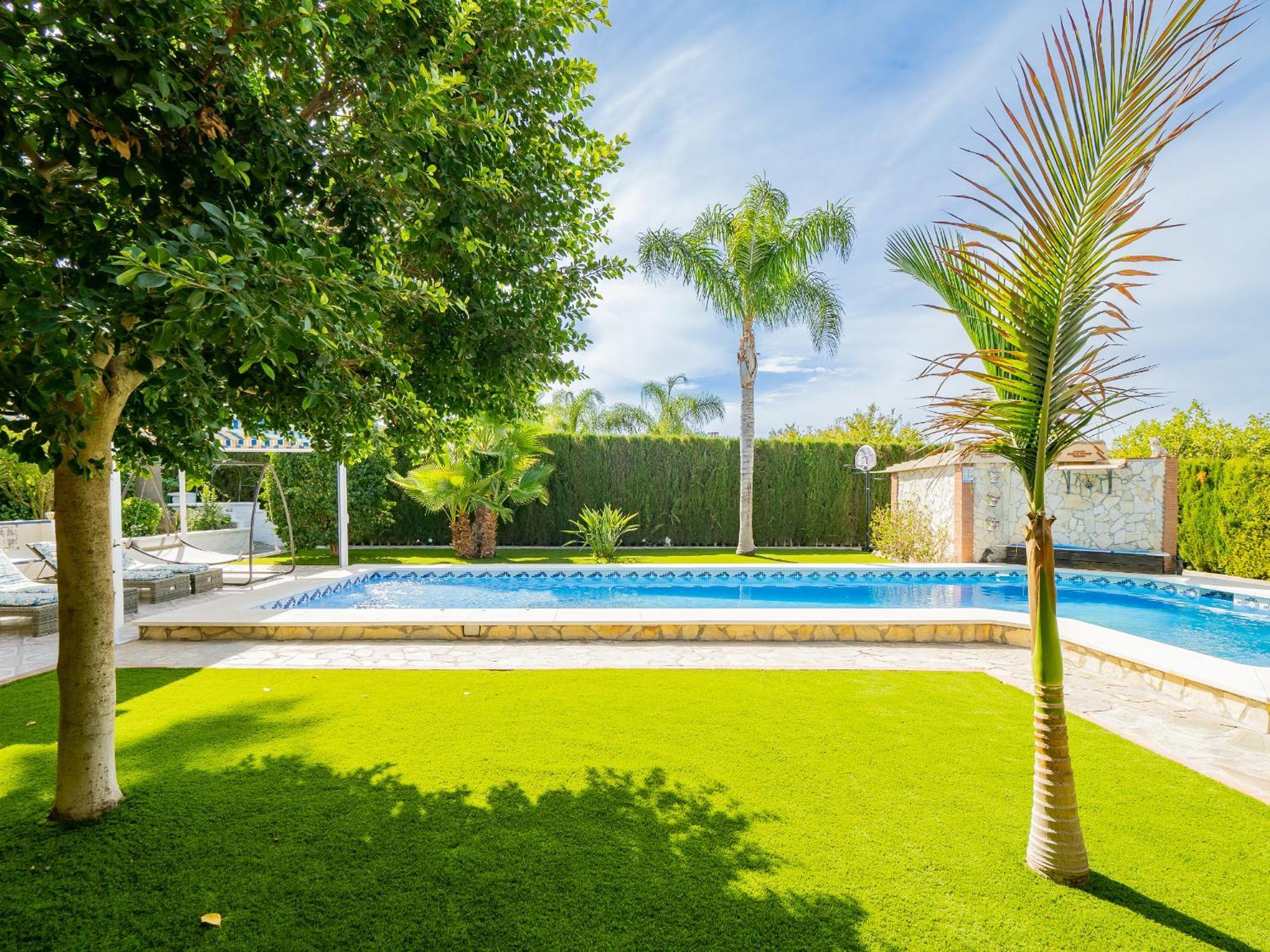 Villa Paraiso Las Malvinas Malaga Bagian luar foto