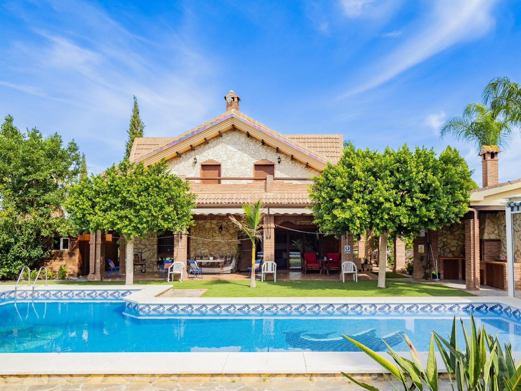 Villa Paraiso Las Malvinas Malaga Bagian luar foto